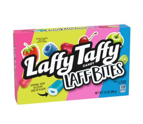 Laffy Taffy Box Laff Bites met een extra smaakdruppel aan de binnenkant verpakt